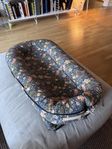 DockAtot Babynest, William Morris Limited Edition 