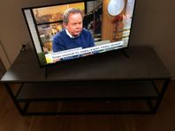 DOKKEDAL TV-bänk DOKKEDAL betongfärgad/svart