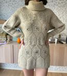 100% Wool Handmade Sweater 