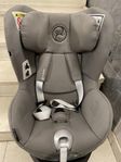 Cybex Sirona Zi i-Size med Isofix bas