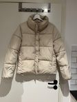 Beige jacka strl M