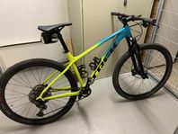 Trek X-Caliber 9