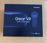 Samsung Gear VR With Controller 