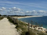 Strandnära hus på franska atlantkusten