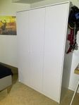 IKEA garderob KLEPPSTAD 117x176