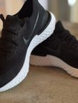 NIKE löparskor EPIC REACT FLYKNIT 2 strl 41