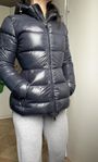 Moncler jacka 