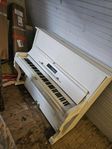 Piano bortskänkes 