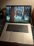 MacBook Pro 15" 2019 Touch Bar / i9 / 16GB RAM / 512GB