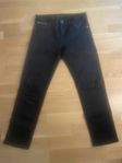 Nudie Lean Dean Dry Black Selvage Strlk. 30/28