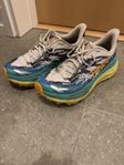 Hoka stinson 7