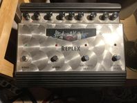 Hughes and Kettner Replex rör eko pedal 