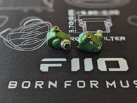 Campfire Audio Andromeda iems/hörlurar/headphones