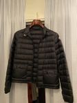 Svart Moncler jacka, storlek S/1