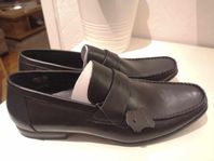 Svarta loafers i läder, storlek 43