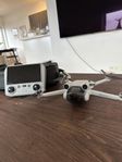 Dji Mini 3 pro med Pro-handkontroll