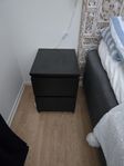 IKEA malm sängbord bortskänkes