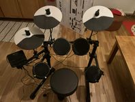 Alesis Debut Kit elektroniska trummor