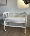 Barnsäng - Bedside Crib