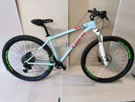 Trek X Caliber 8 