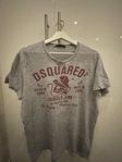 Dsquared T-shirt  Distressed look strl XL