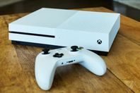 Xbox one S 1TB med fler spel