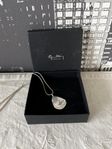 Efva Attling Little rose petal pendant 