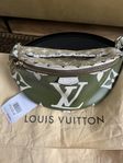 Louis Vuitton bumbag monogram