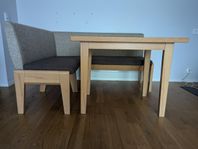 corner bench/chair including the table