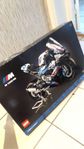 LEGO Technic 42130 BMW M 1000 RR