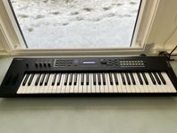 Yamaha MX61 keyboard/synth i toppskick