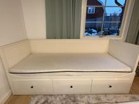 Hemnes dagbädd