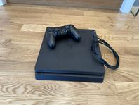 Playstation 4 slim