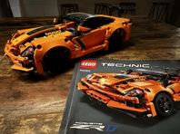 Lego Technic Chevrolet Corvette ZR1