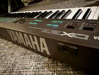 Yamaha DX27