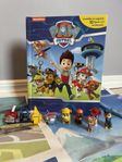 Paw patrol bok, figurer och lekmatta 