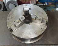 Svarvchuck 235 mm