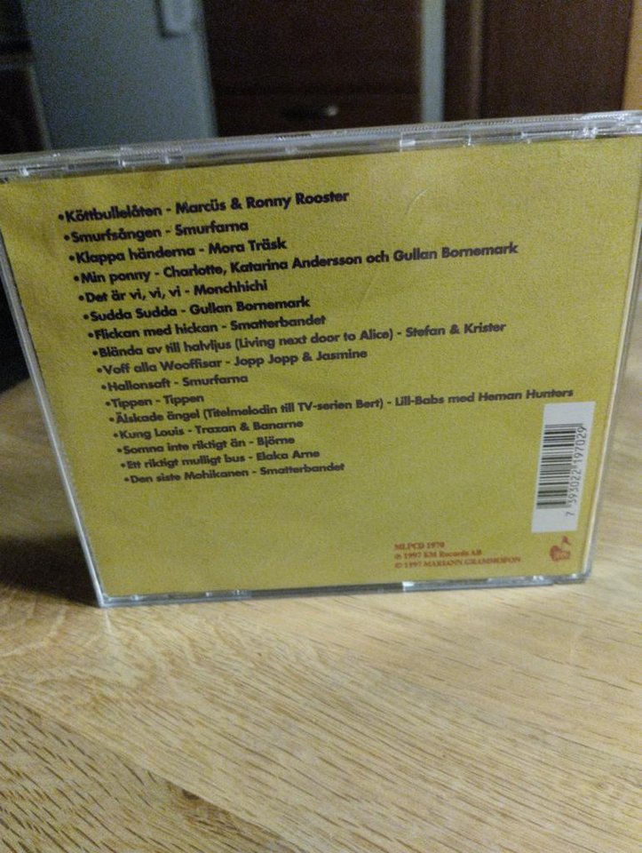 Cd-skiva med Aktuell Barn.