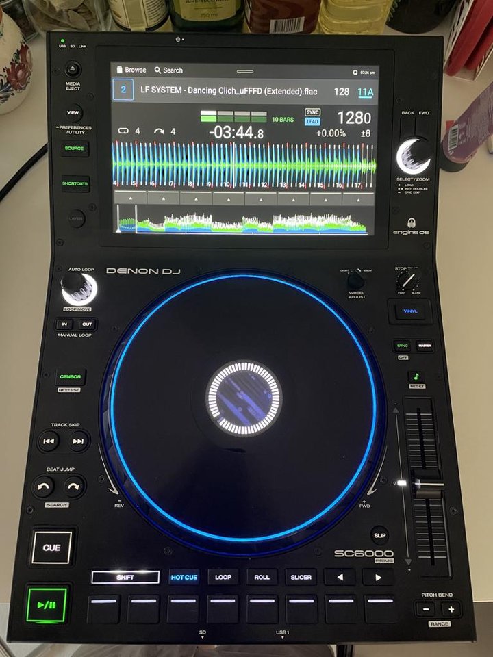 Denon DJ SC6000 prime