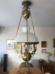 antik fotogenlampa i mässing 