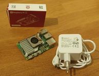 raspberry pi 5 8gb med tillbehör.
