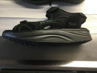 Joya sandal storlek 40. Nypris 2100 kr. Använda inomhus.