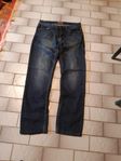 Jeans 32/33, modell 1253