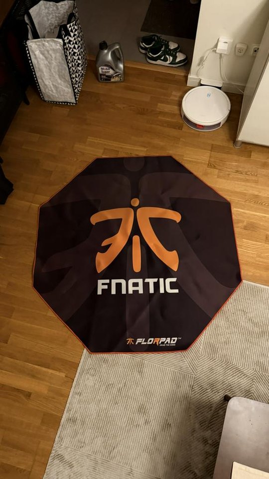 Gamingmatta Fnatic, unik