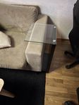 Sidobord soffa