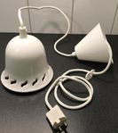 Fönsterlampa eller Taklampa i klockformad porslin