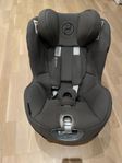 Bilbarnstol grå + Isofix bas. Vridbar Cybex Sirona Z i-Size