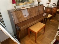Piano Nordiska Futura 2