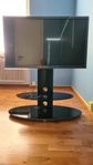 Panasonic TX-L42 med golvstativ