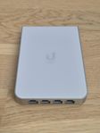 Ubiquiti Unifi U6 In-Wall